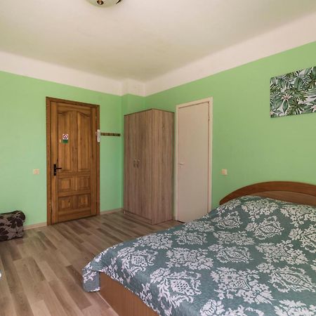 Neringa Guest House Palanga Kamer foto