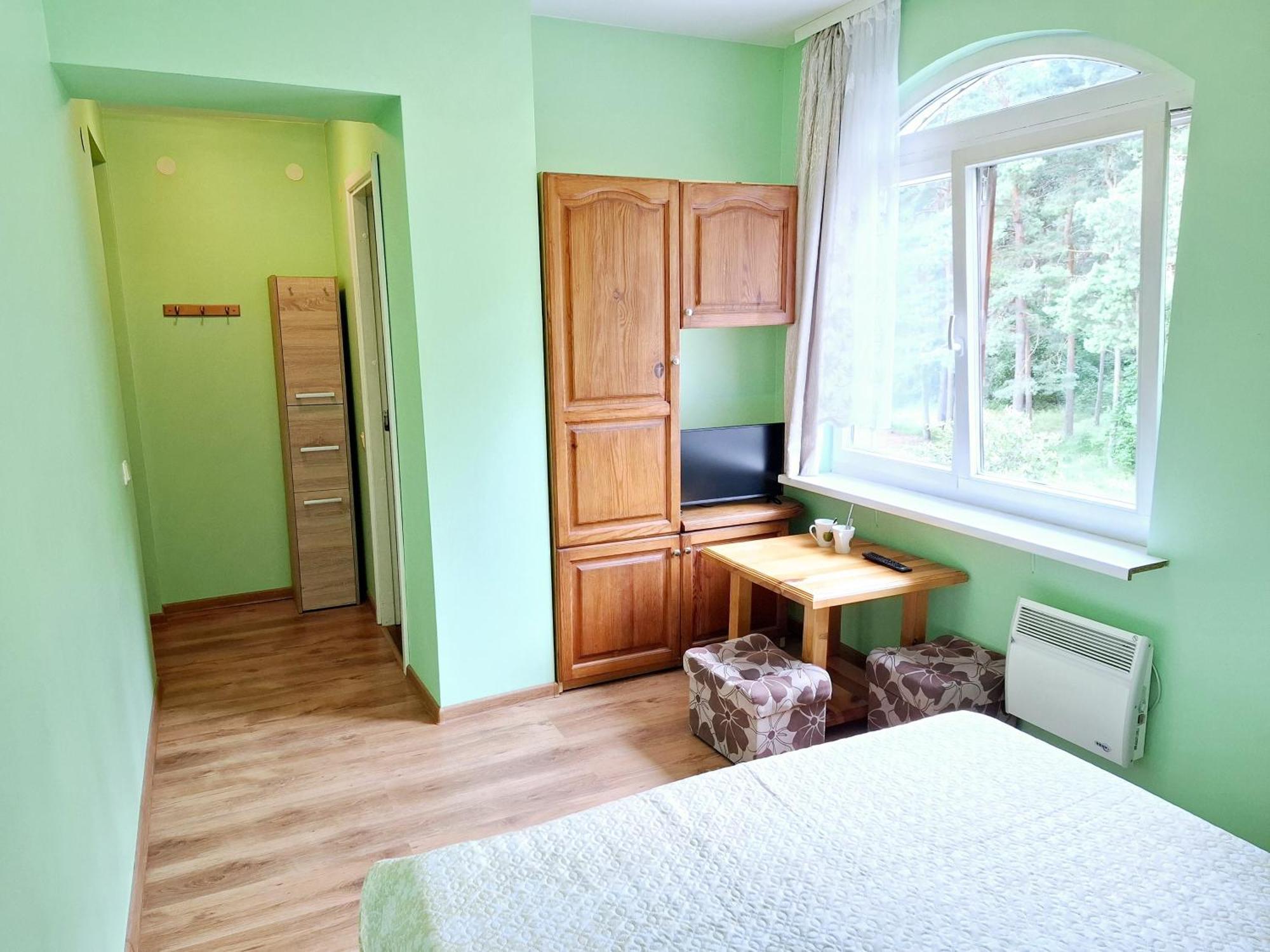 Neringa Guest House Palanga Buitenkant foto